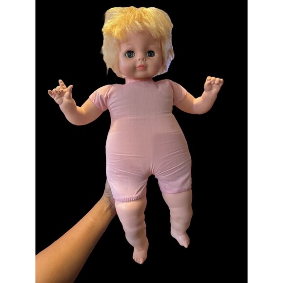 222” Vintage Vogue BABY DEAR ONE Blonde/Blue Eyes Doll Redesigned Face 1965 - Picture 7 of 15